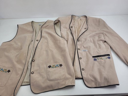 Women's costume vest Centana Edelweiss Oktoberfest size: 50 beige #259953