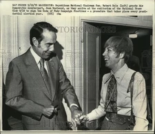 1972 Press Photo Republican Chairman Robert Dole greets Democratic Counterpart