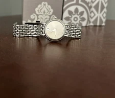 Ladies Movado 84A11835 Stainless Steel silver museum dial sapphire watch