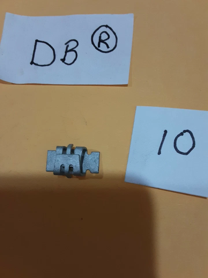 Tuerca, OEM GM Número de pieza 11609952 Bolsa de 10 Foto 2 de 2