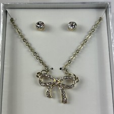 Ribbon Bow Pendant Necklace And Stud Earrings Set Crystals 18  Gold Chain