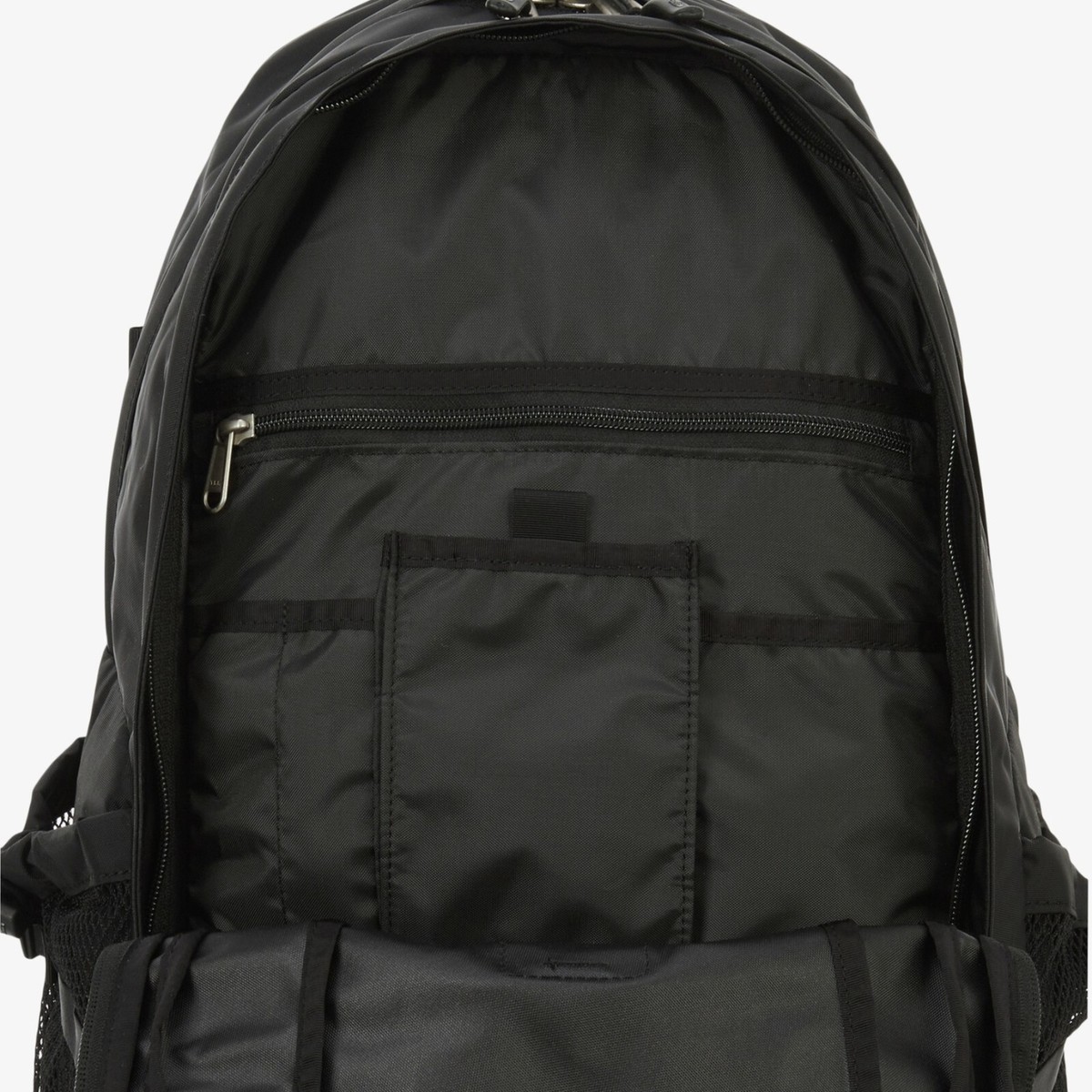 NEW THE NORTH FACE HOT SHOT BACKPACK BLACK NM2DR02 UNISEX