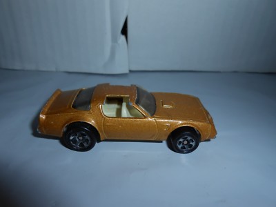 hot wheels hot bird 1977 gold