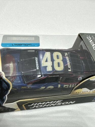 Jimmie Johnson #48 Lowe's Superman 2016 SS NASCAR C486865L4JJ - 1:64 Scale - Picture 3 of 8