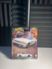 Hot Wheels Boulevard Nissan Skyline GT-R BNR32 White 1:64 Diecast Unopened Box