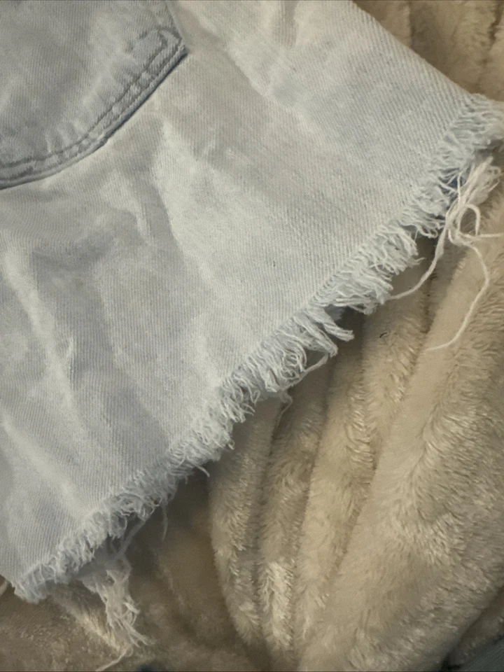 Pantalones Cortos Jean Guess USA De Colección W28 Tiro Alto Corte Envejecido Años 90 Grunge Hecho en EE. UU. Foto 4 de 4