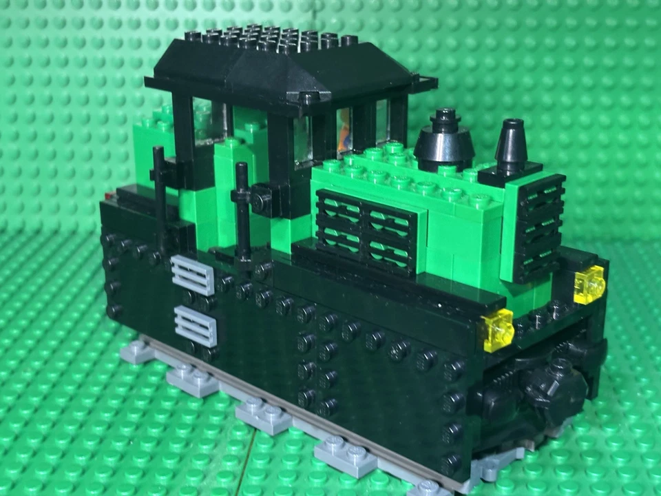 LEGO Trains: Diesel Shunter Locomotive (7760) Custom Engine Read Description - Image 3 of 4