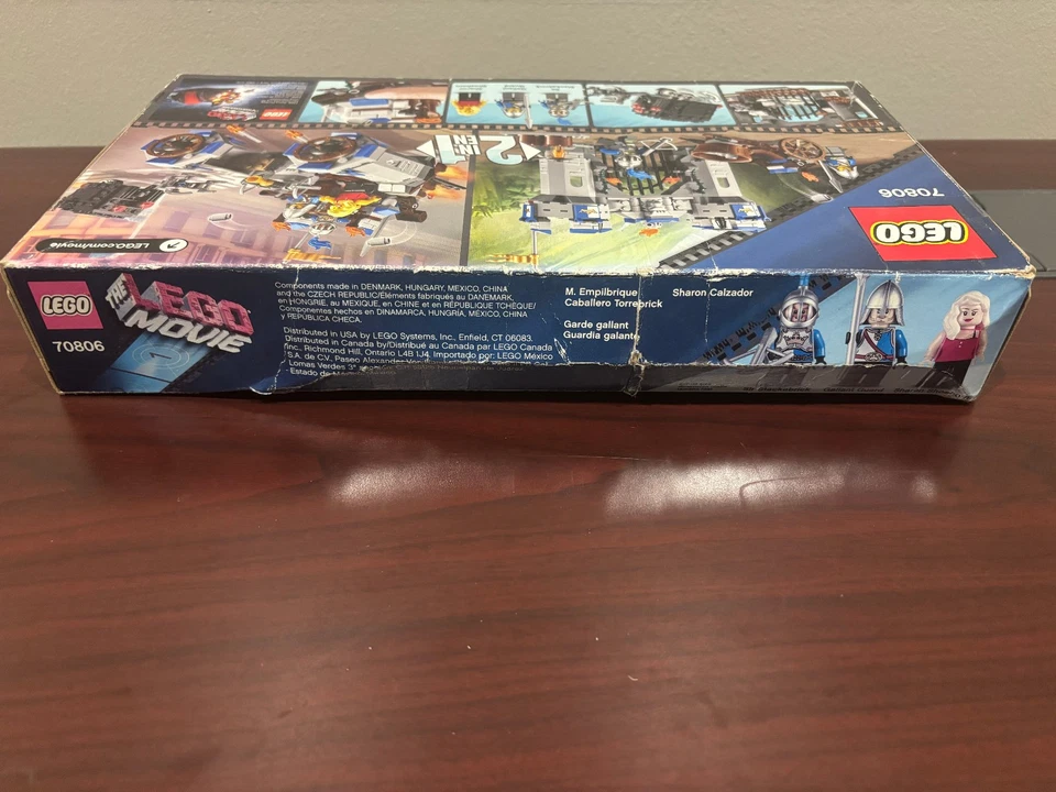 NUEVO SELLADO La LEGO Película Castillo Caballería #70806 8-14 424 piezas Caja Dañada Foto 2 de 4