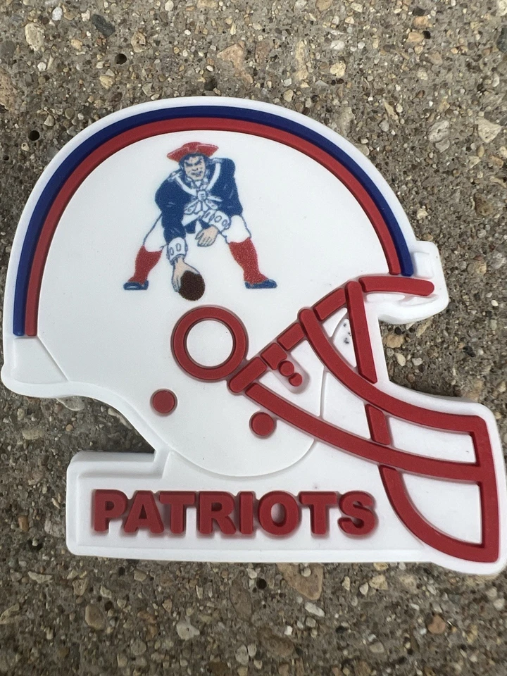 老式NFL THROWBACK新英格兰爱国者橡胶支架板冰箱磁铁 — 第 3/4 张图片