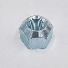 LR SERIES DEFENDER DISCOVERY M16 Steel Wheel Silver Lug Nut RRD500010S