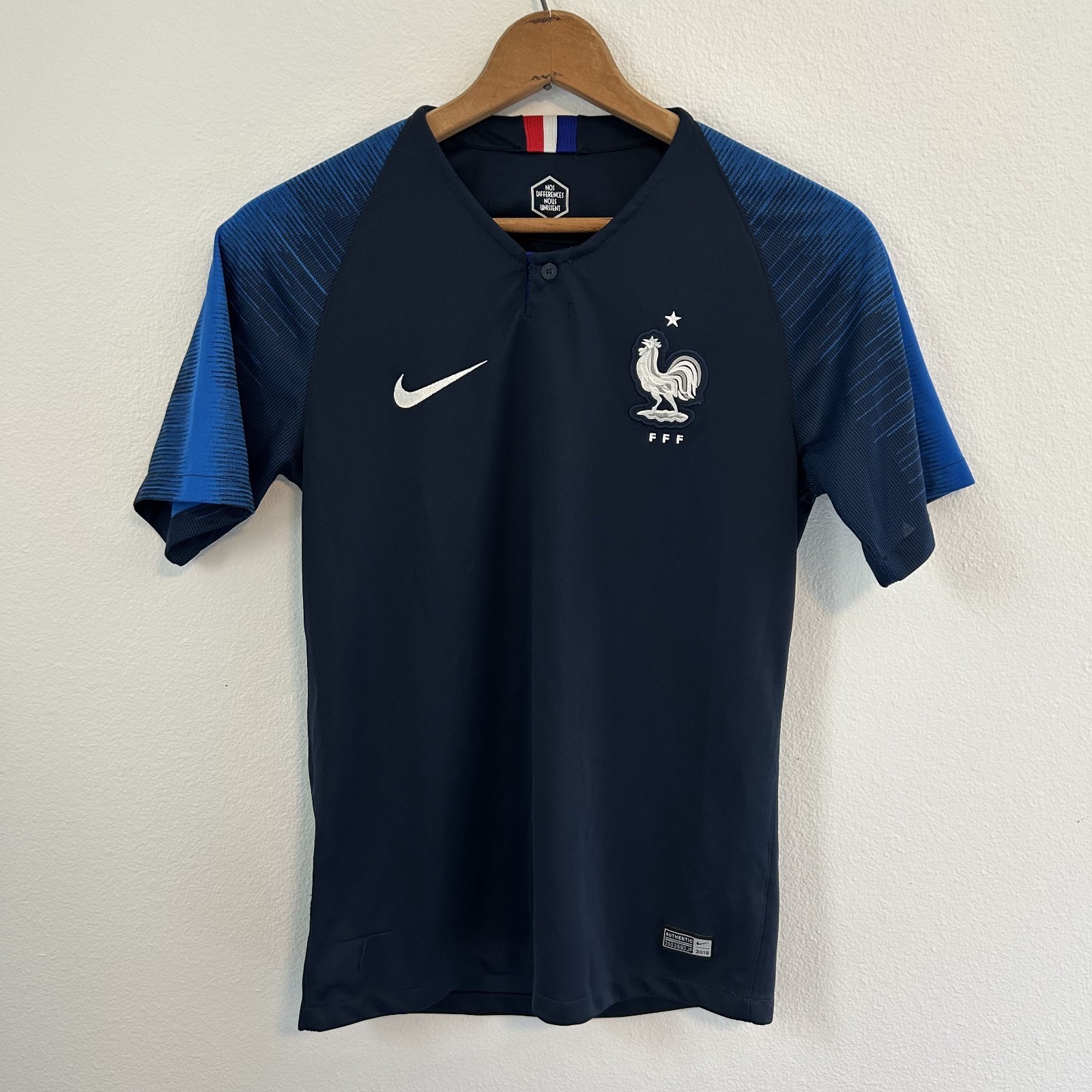 NIKE France National Team World Cup 2018 Home Football Soccer Jersey Mens Small