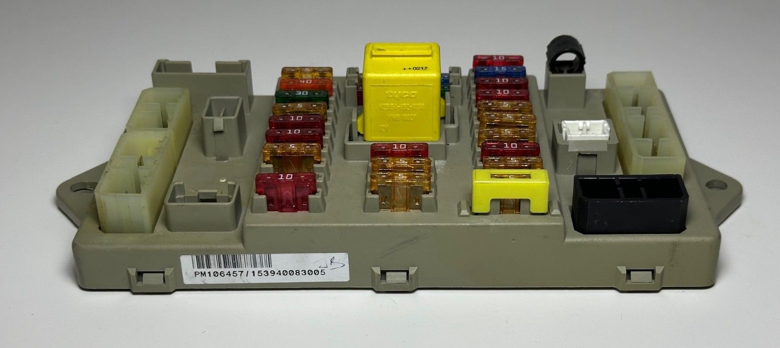 98-09 BENTLEY FUSE BOX BLOCK CARRIER HOLDER  FUSEBOARD SECONDARY PM106457PA OEM