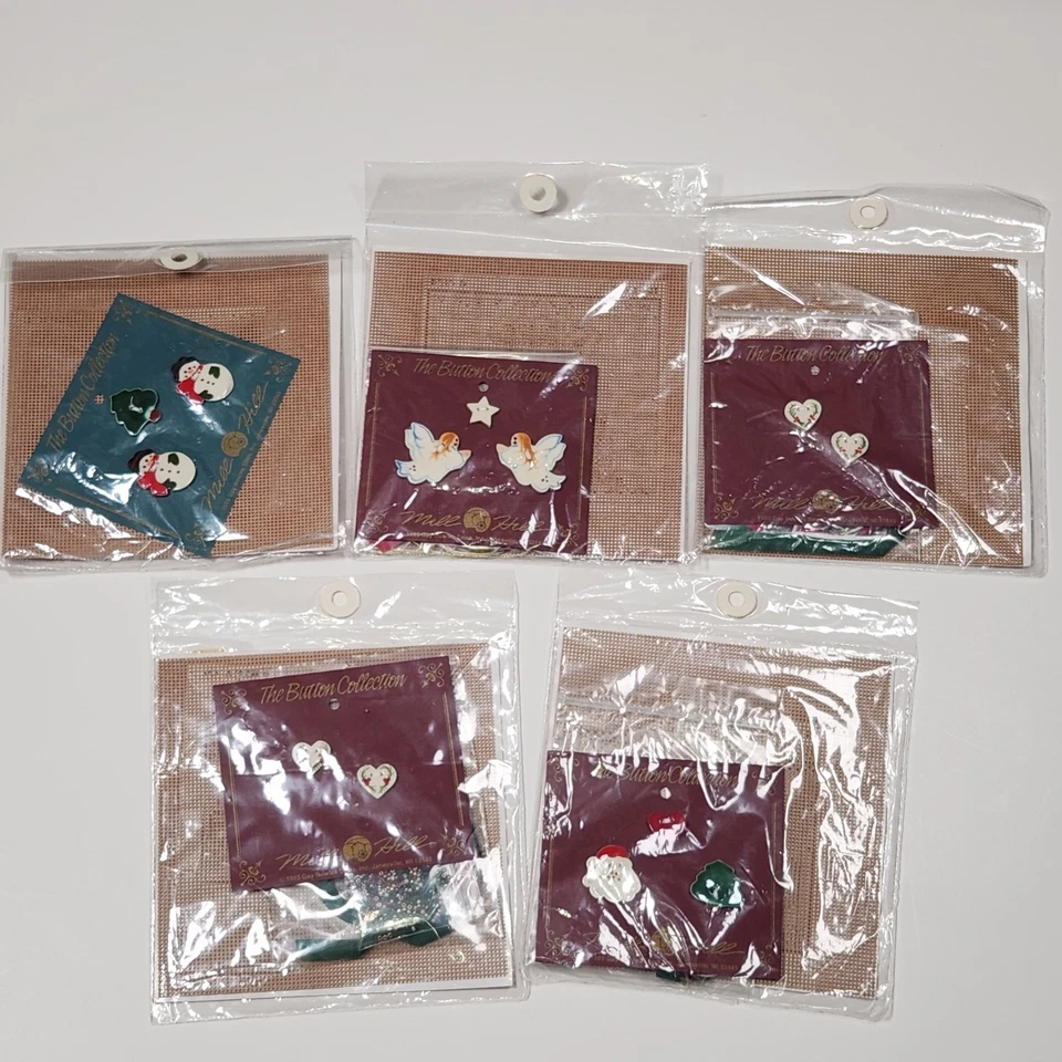 Mill Hill Holiday I Buttoned & Beaded Kits  Lot of 5 New in packages - Image 2 of 2