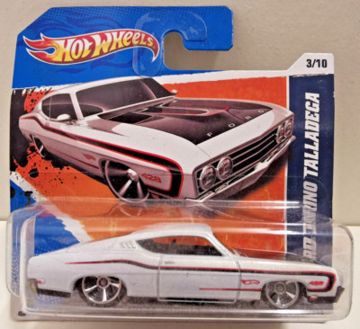 Hot Wheels Muscle Mania '69 Ford Torino Talladega 3/10 in 1:64 Blisterkarte NEU