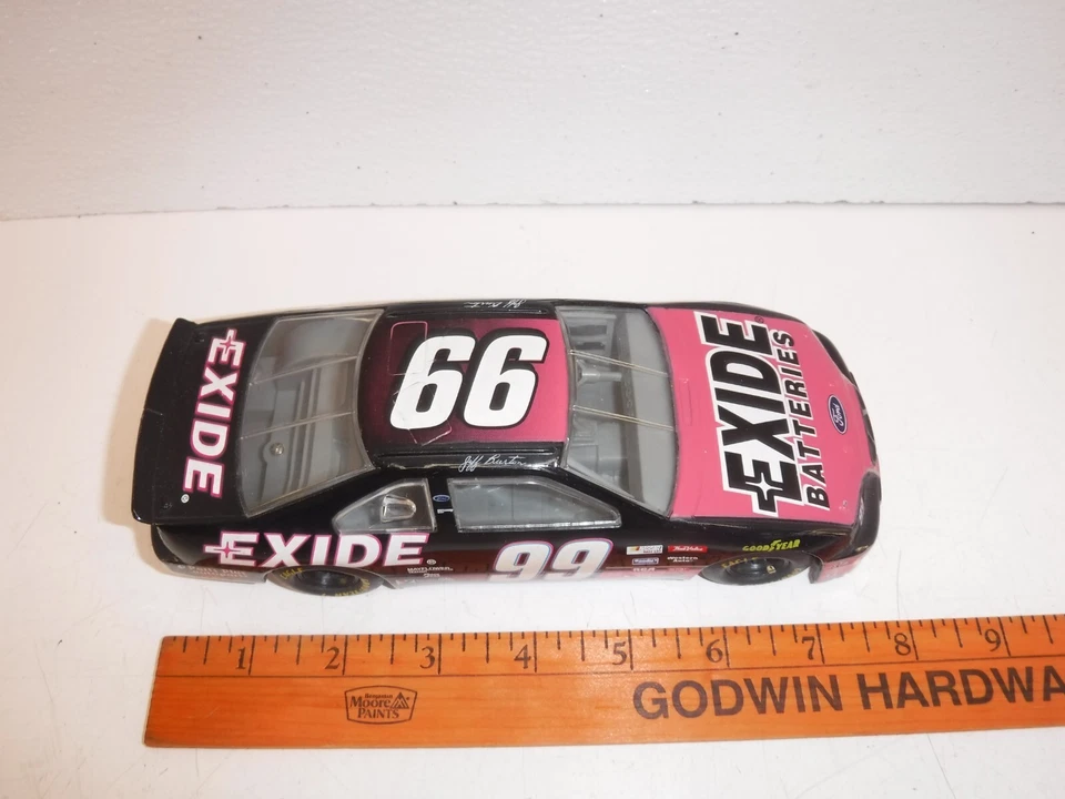 Coche diecast Jeff Burton Racing Champions Exide 1995 # 99 Thunderbird escala 1/18. Foto 2 de 4