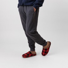 DEER STAGS NORDIC SUPRO UNISEX SLEEPERS COLOR RED/BLACK PLAID SIZE 1OM NIB