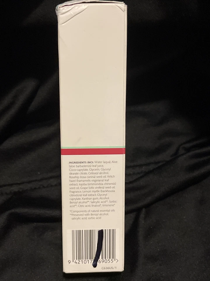 Loción hidratante matificante Trilogy 1,69 fl. oz. Foto 2 de 4