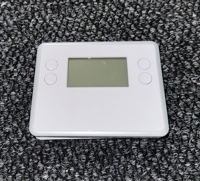 TWO GoControl Z-Wave Battery-Powered Thermostat GC-TBZ48 Smart Phone Climate