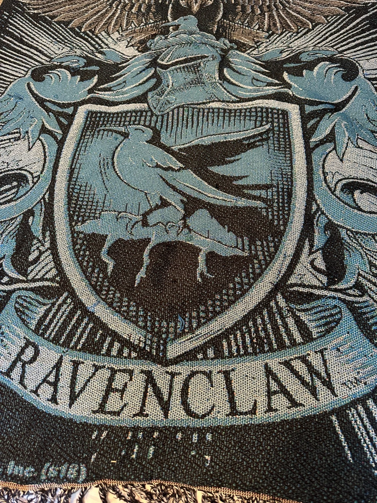 HARRY POTTER RAVENCLAW THROW BLANKET 46" X 54" WOVEN TAPESTRY UNIVERSAL STUDIOS