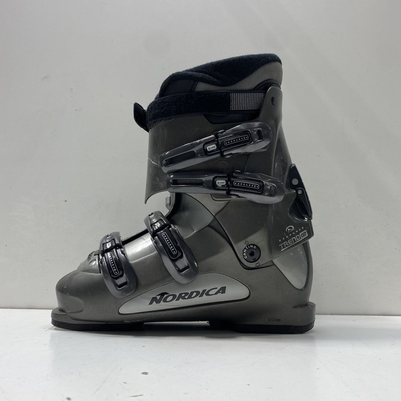Nordica Trend 07 Alpine Ski Boots Grey 4-Buckle 310mm Boot Sole Length