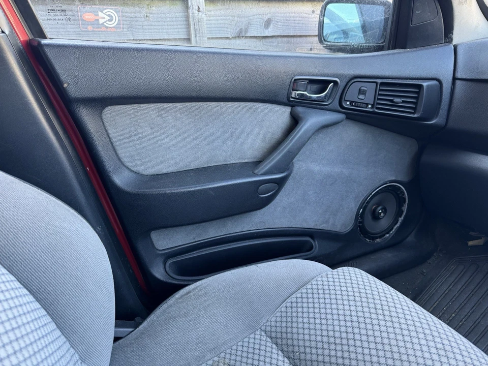 Alfa Romeo 1996 146 tarjetas de puerta puertas interiores paneles interiores tarjeta 145 Foto 2 de 4