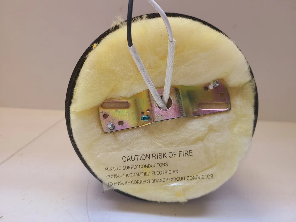 Progress Lighting Cylinder - Outdoor Light P5741-20 - Image 4 of 4