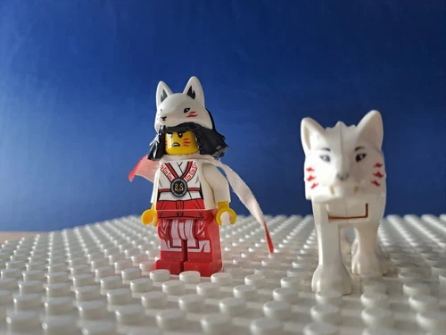 Lego Akita Und Lego Akita als Wolf