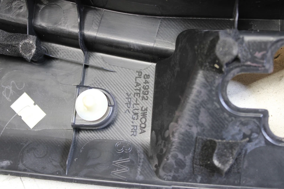 Nissan Versa Note 2014-2017 borde maletero cubierta moldura - OEM Foto 4 de 4