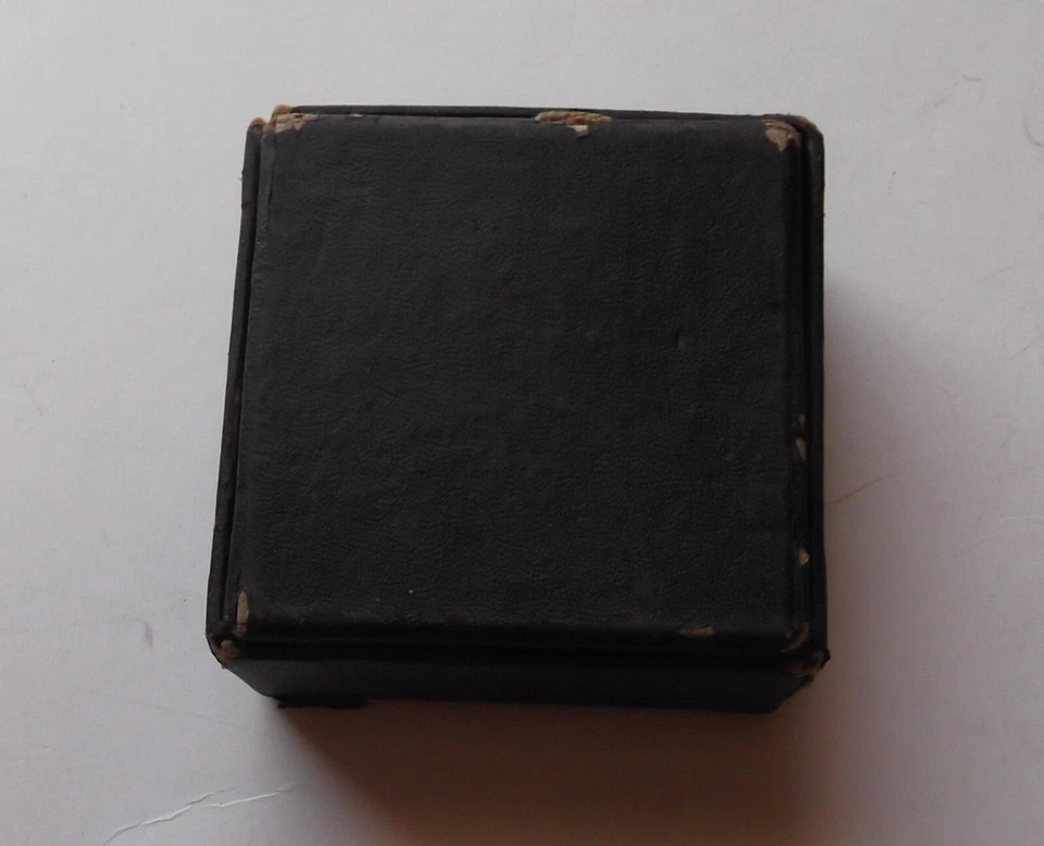 RARE MECCANO Erector Set Antique 139 Parts Washers Clips Screws Vintage in Box - Image 4 of 4