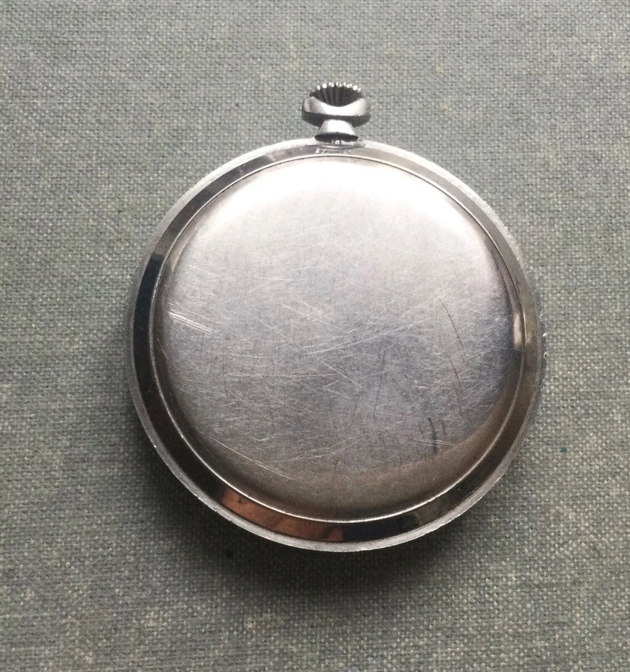 Roamer Swiss Made pocket watch does Not work - Image 2 of 4