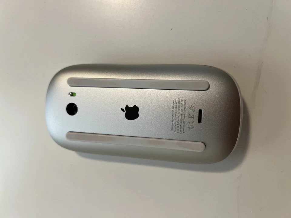 Apple Magic Keyboard & Magic Mouse 2  Wireless COMBO - Silver - Image 4 of 4