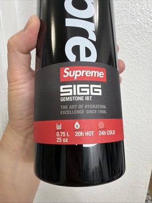 Supreme SIGG Vacuum Insulated 0.75L Bottle. Brand New, Black. | eBay