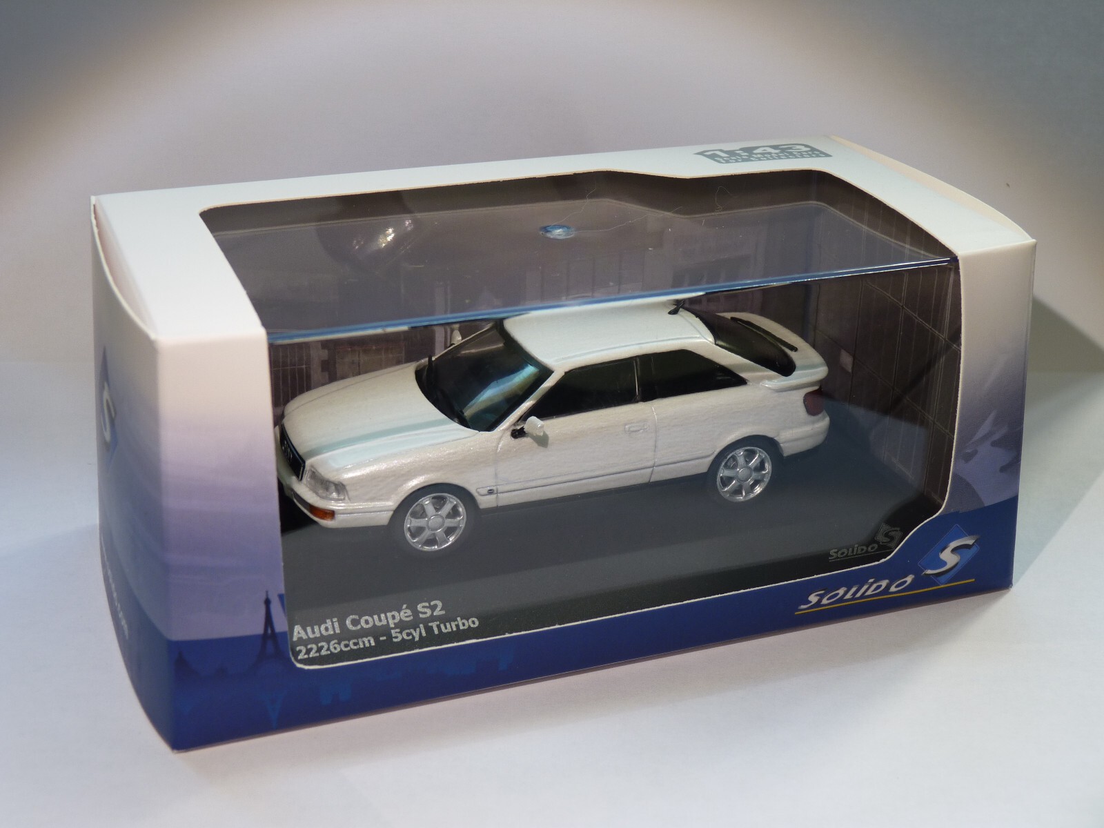 Audi Coupe S2 Solido 1:43 miniature de collection blanc perle 1992
