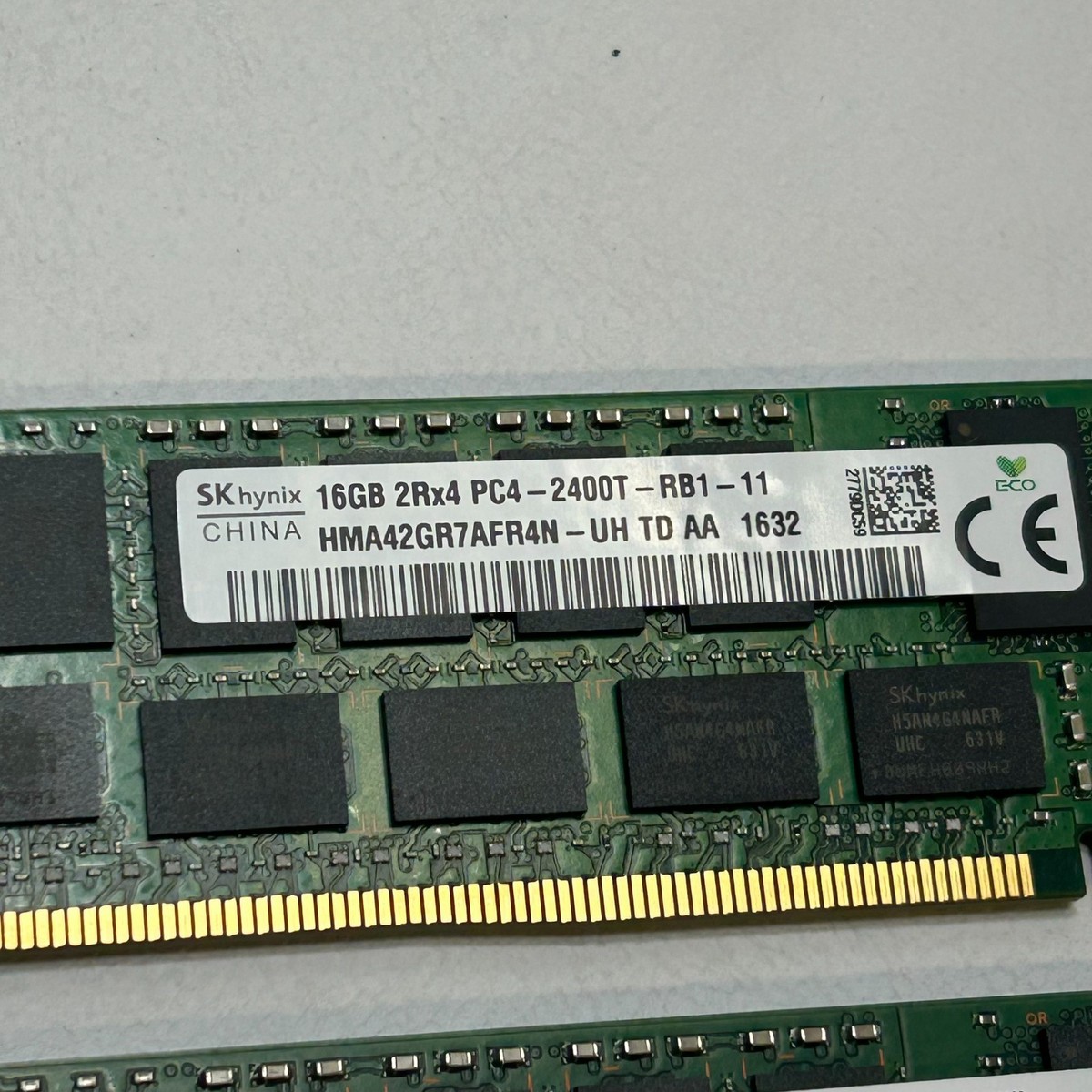 SK Hynix 2x16GB (32GB) DDR4 2400MHz PC4-2400T ECC Server RAM RDIMM