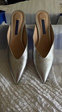 New Stuart Weitzman Silver Pumps size 7.5