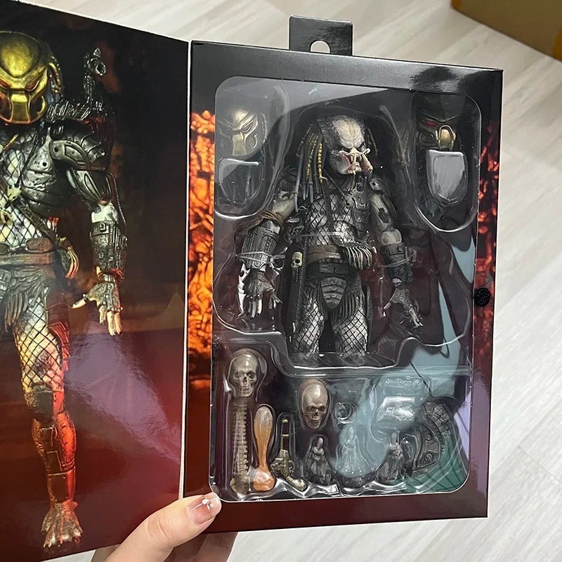 NECA Ultimate Elder Predator Action Figure Model Toys Joint Movable
