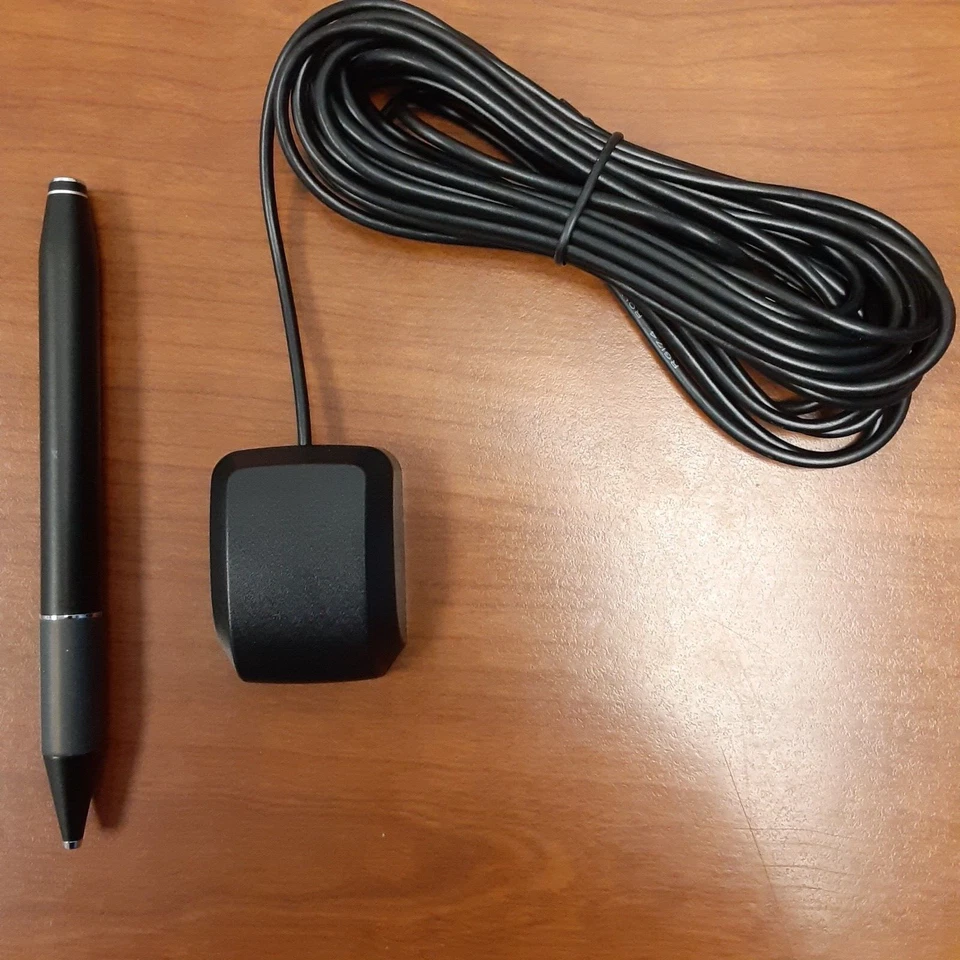 GPS Antenna Laird Technologies - 3-5V Micro  SMA Connector - Black - Image 3 of 4