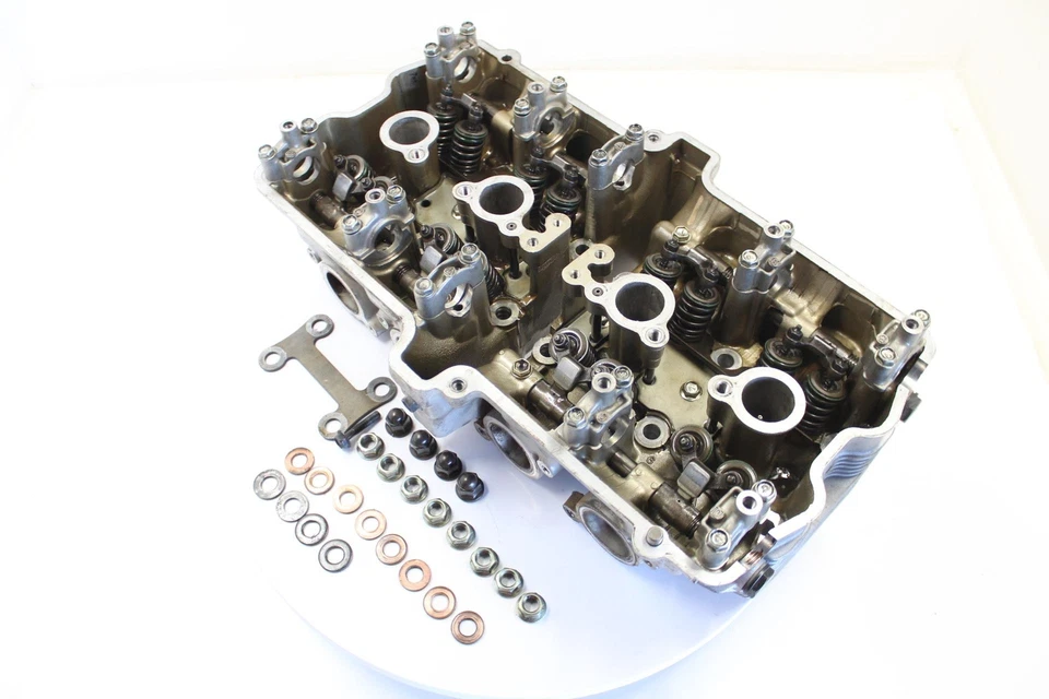 91 SUZUKI GSX1100G OEM MOTOR EXTREMO SUPERIOR CULATA Foto 2 de 4