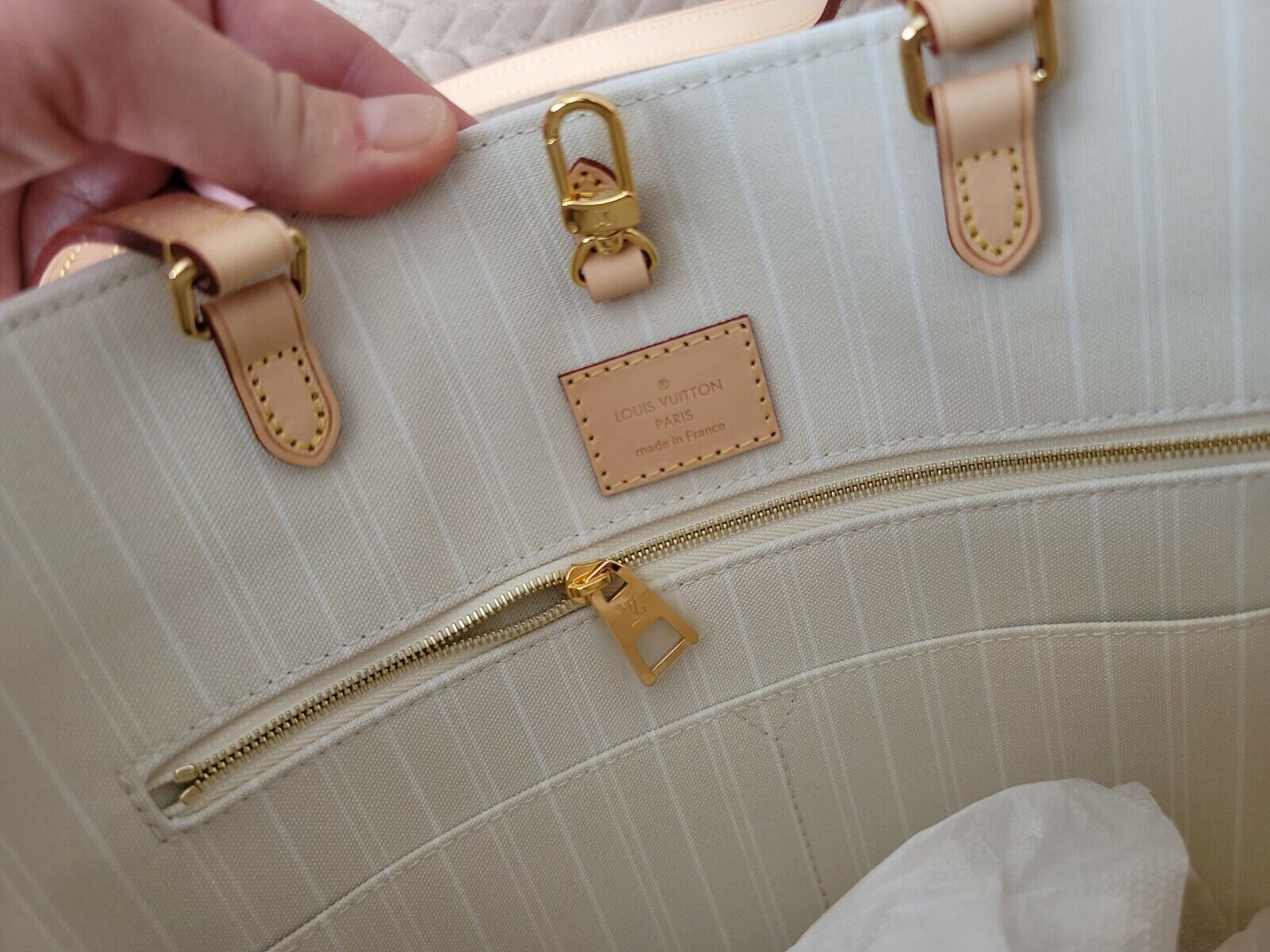 Louis Vuitton OnTheGo By The Pool Santa Monica Resort Bag Giant Monogram  Handbag