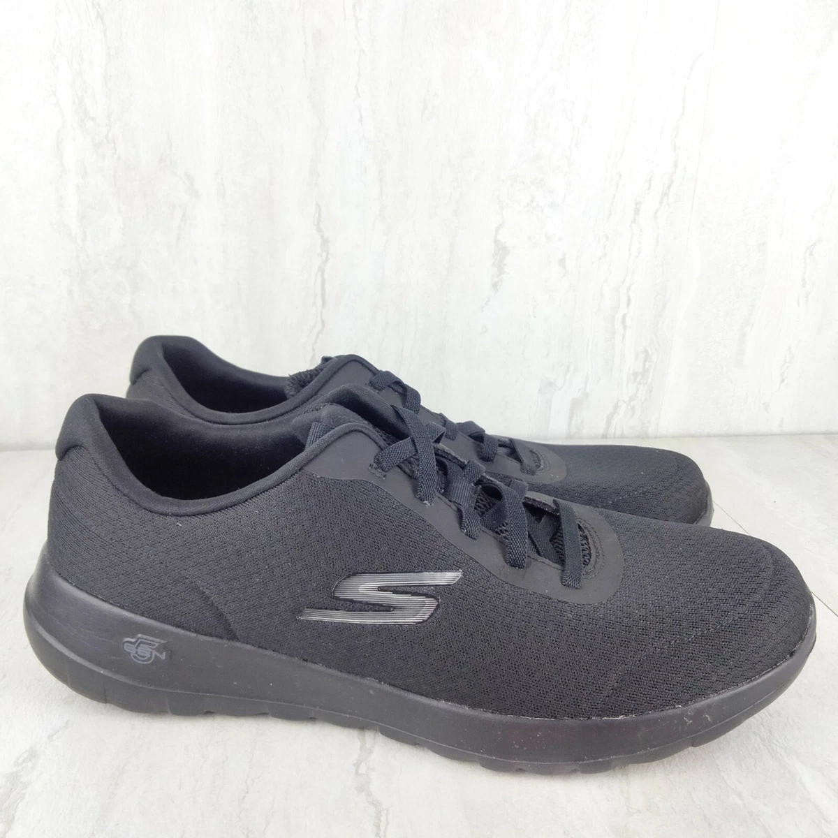 Skechers deals shop