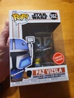 Funko Pop Star Wars The Mandalorian Paz Vizsla #562 GAMESTOP BOBBLE HEAD READ
