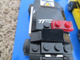 LEGO Racers: Street Extreme (8186) incomplete sticker parts, vehicles