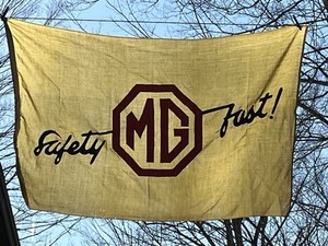 MG Safety Fast Flag/Banner