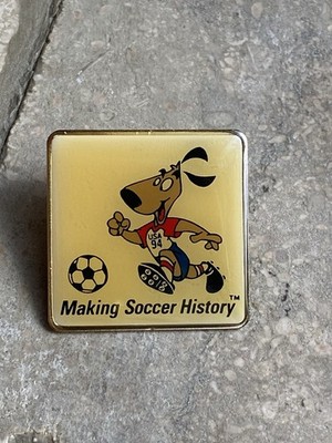 Pin s Making Soccer History USA 94 Aminco Football