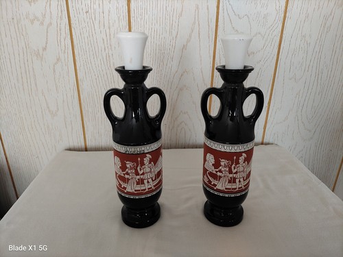 Vintage collectors edition 1958 Jim Beam Roman Design Porcelain Wisky Bottles - Picture 2 of 6