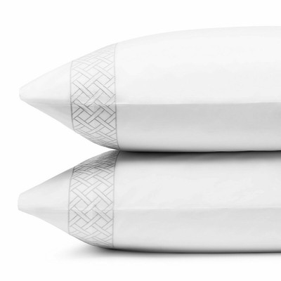 matouk pillow cases