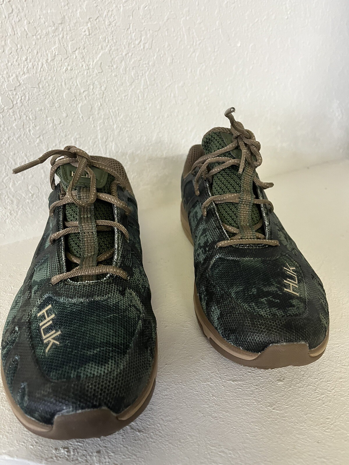 HUK Men's Attack Performance Fishing Water Boat Shoes 10 Green Camo