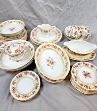 Vintage Gold Castle (Hostess) Fine China made in Japan (Replacement Pieces)