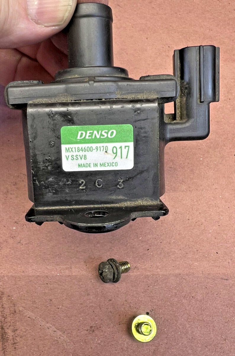 02 ACURA RSX Type-S Emissions Charcoal Canister Vent Valve