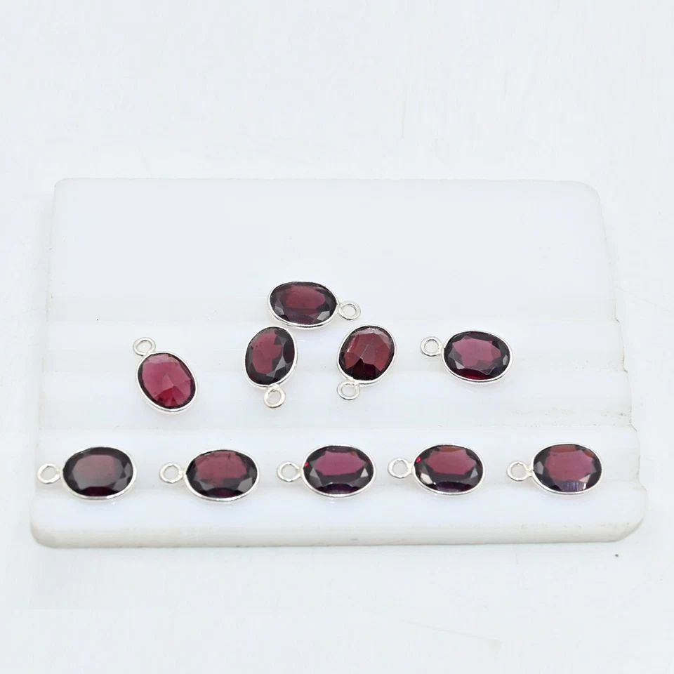 Bisel briolette ovalado granate conector único, piedra preciosa natural con joya de plata Foto 2 de 4